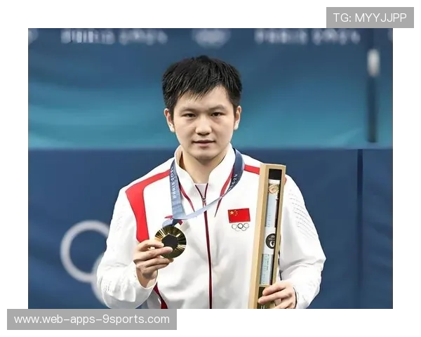 尹航点赞樊振东状态，反手球表现令人惊艳，樊振东反手集锦