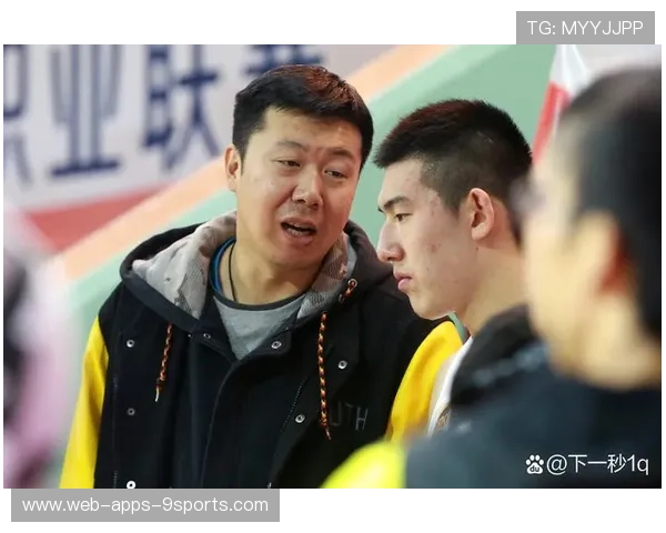 广东教练团队调整升级，广东换教练了吗